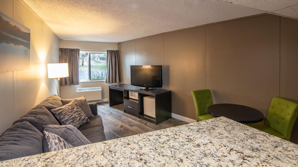 Expedition Lodge Estes Park At Rocky Mtn National Park (Adults Only) Room photo